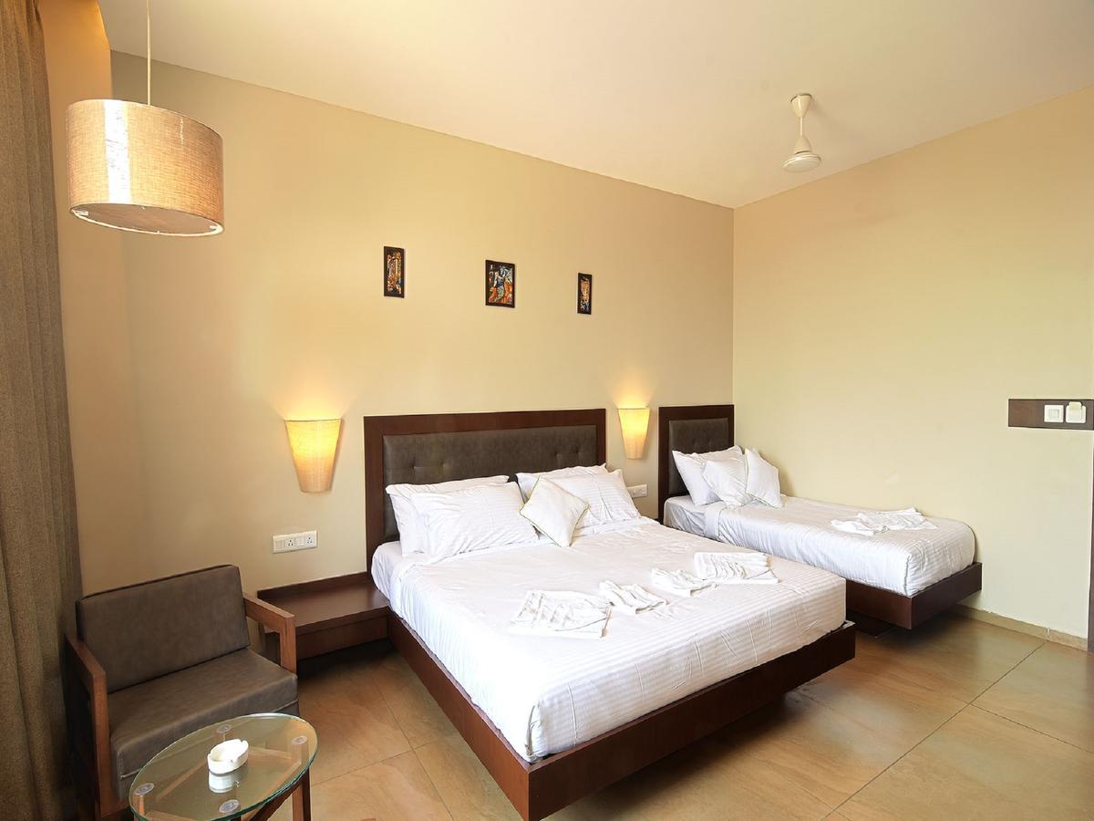 Hotel Lemongrass Kudal (Malvan) Bagian luar foto